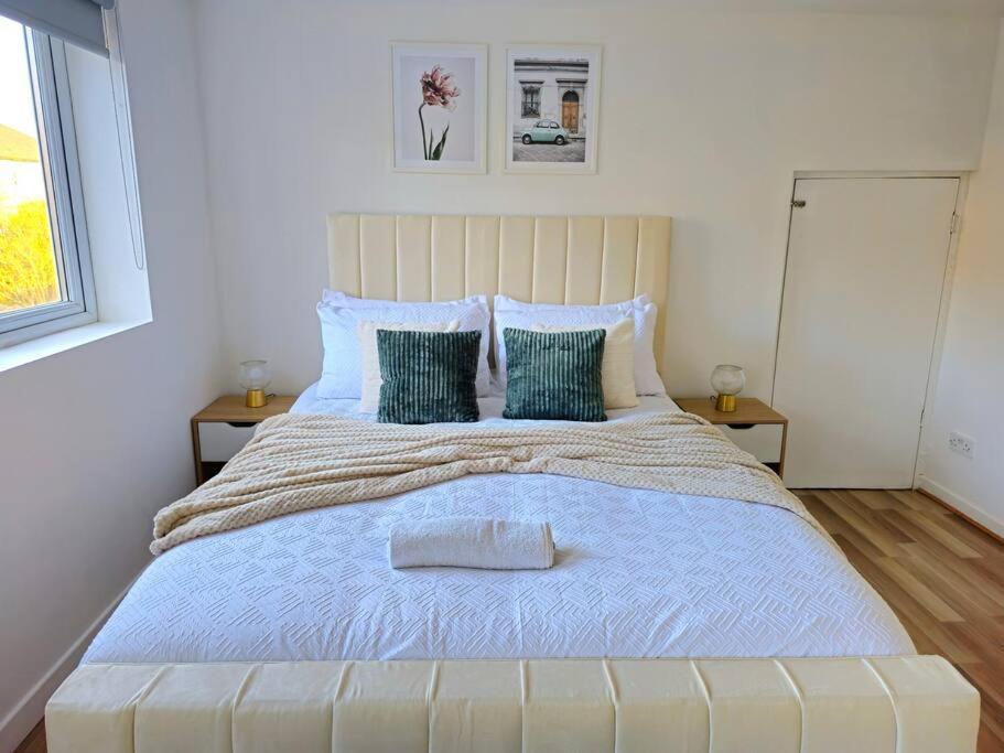 Сasa de vacaciones Spacious Haven With Free Parking *